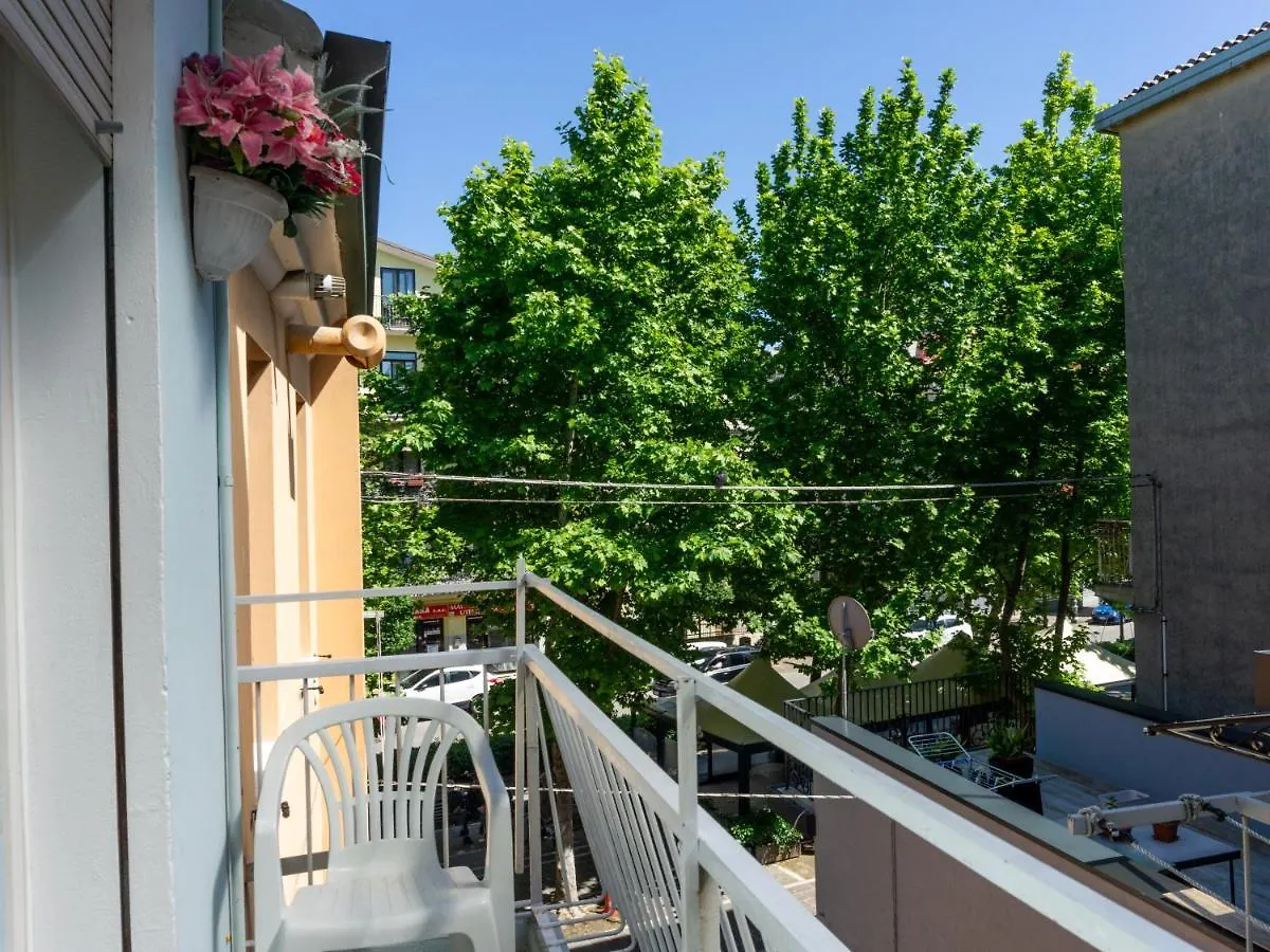 The 727 Sottomarina Apartment