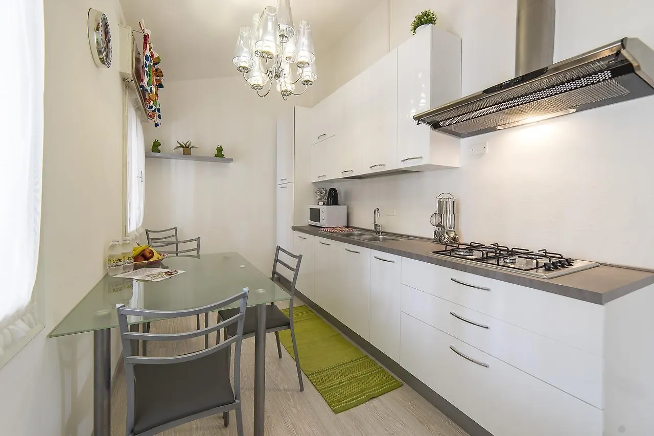 Apartment Ferienwohnung The 727 Sottomarina Italien