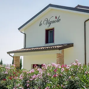 Bauernhof Alloggi Agrituristici Le Vignole